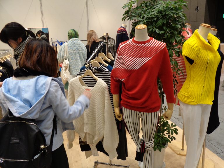 ジャパン・ベストニット・セレクション2018が開催されました。 日本ニット工業組合連合会